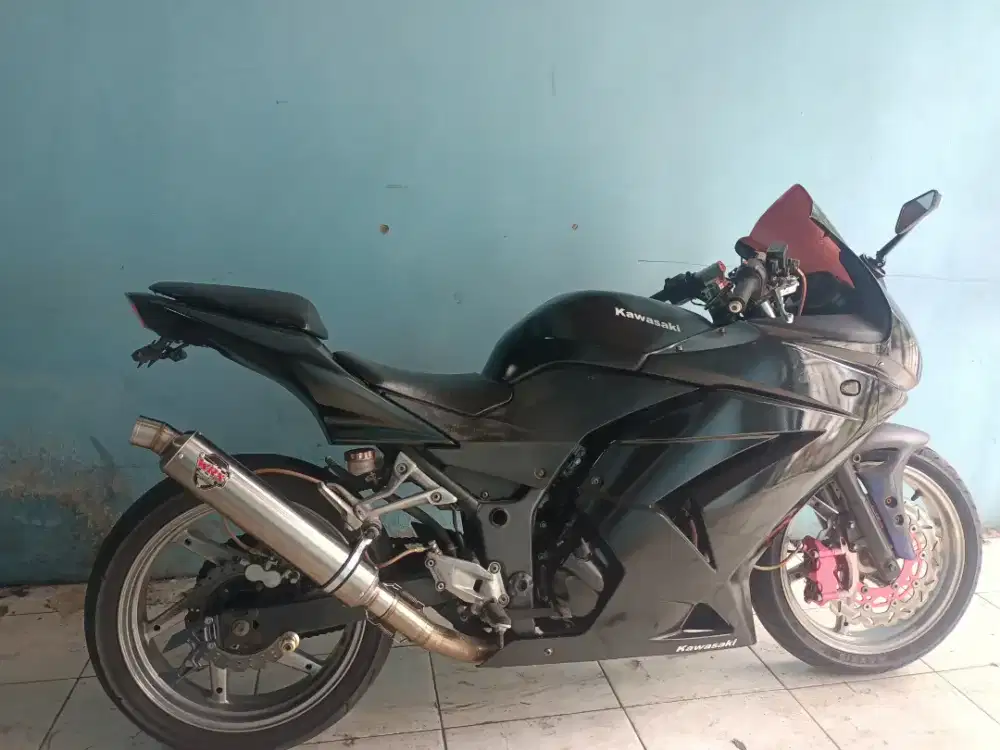 Ninja 250R CBU thailand