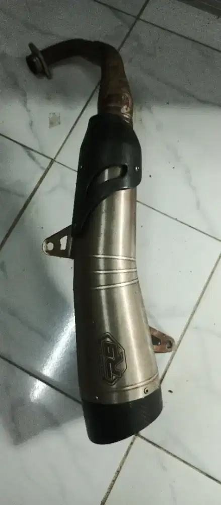Knalpot R9 XMAX lama