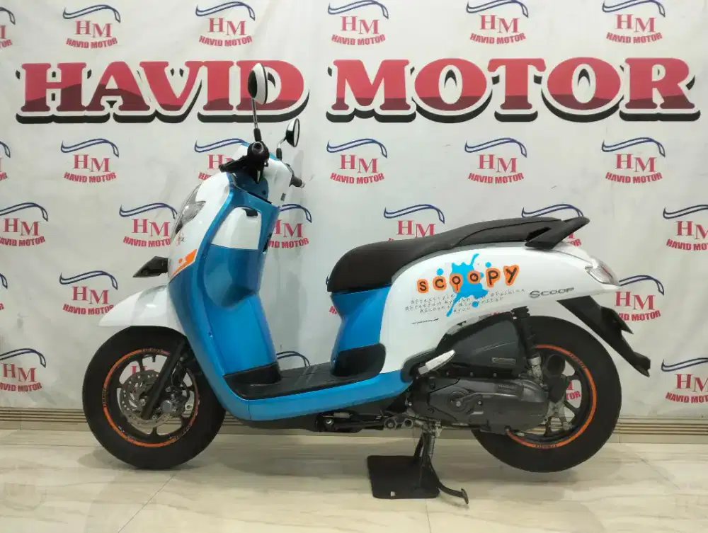 SCOOPY Fashion, ISTIMEWA, Ban Baru, Mulus, Lengkap, Bs TukarTambh