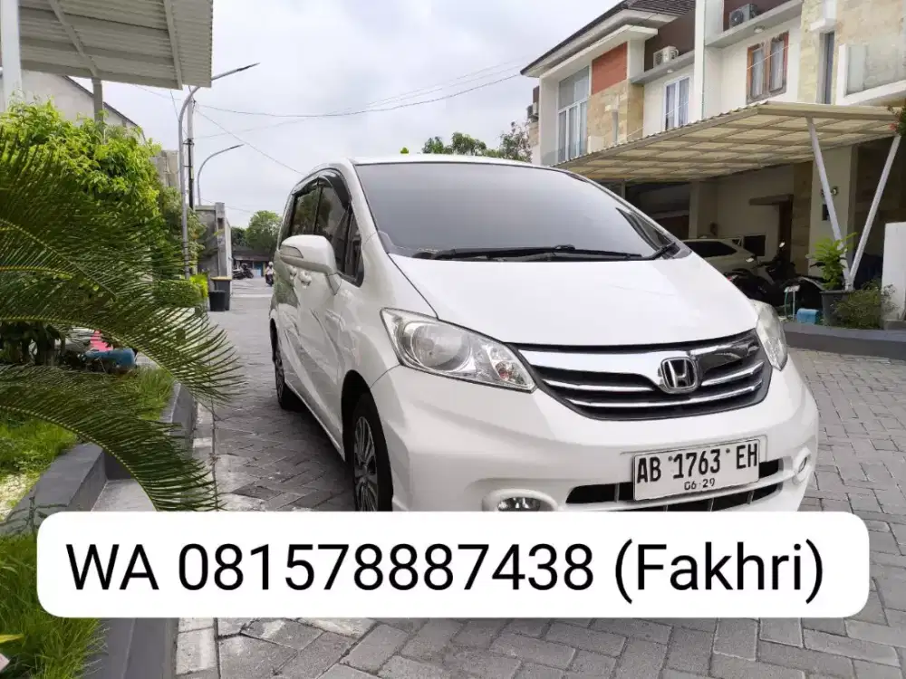 Honda Freed E PSD 2014 km asli rendah 98rb