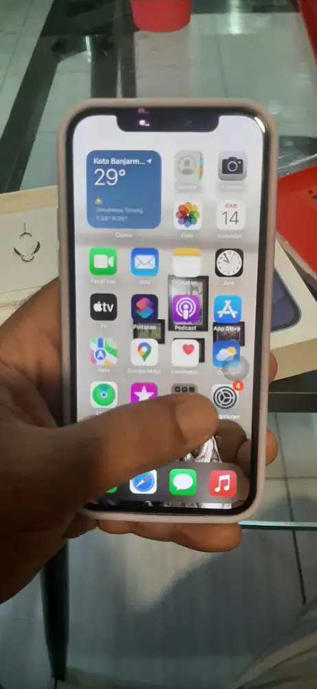 Dijual Iphone 12 64GB IBOX , 99% like new