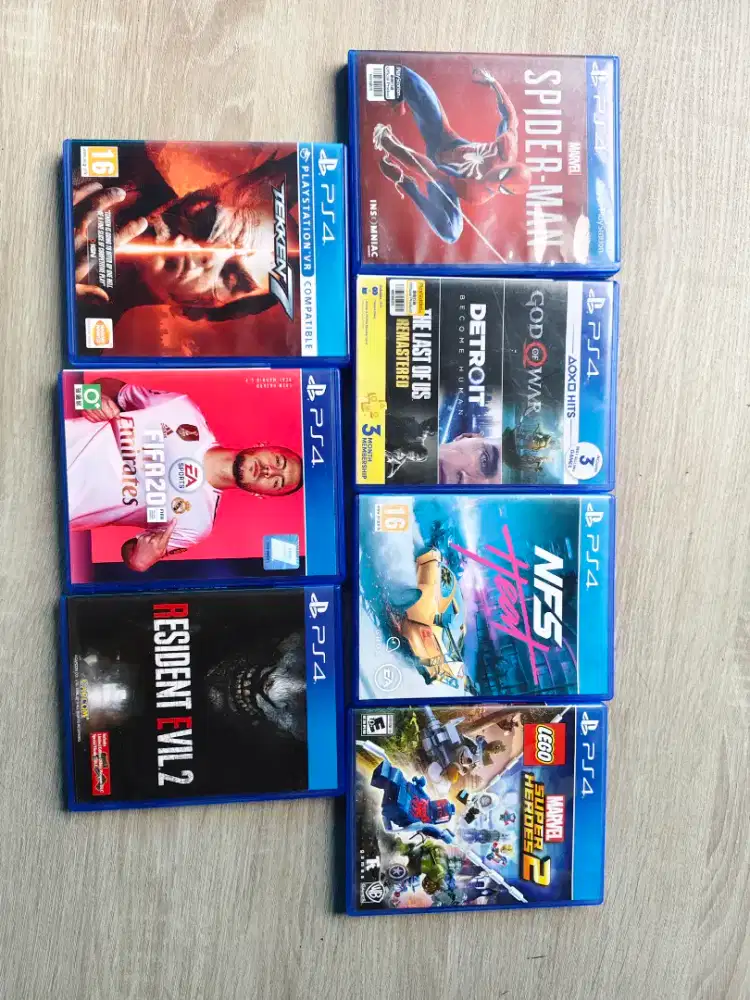 Kaset game ps4 paket