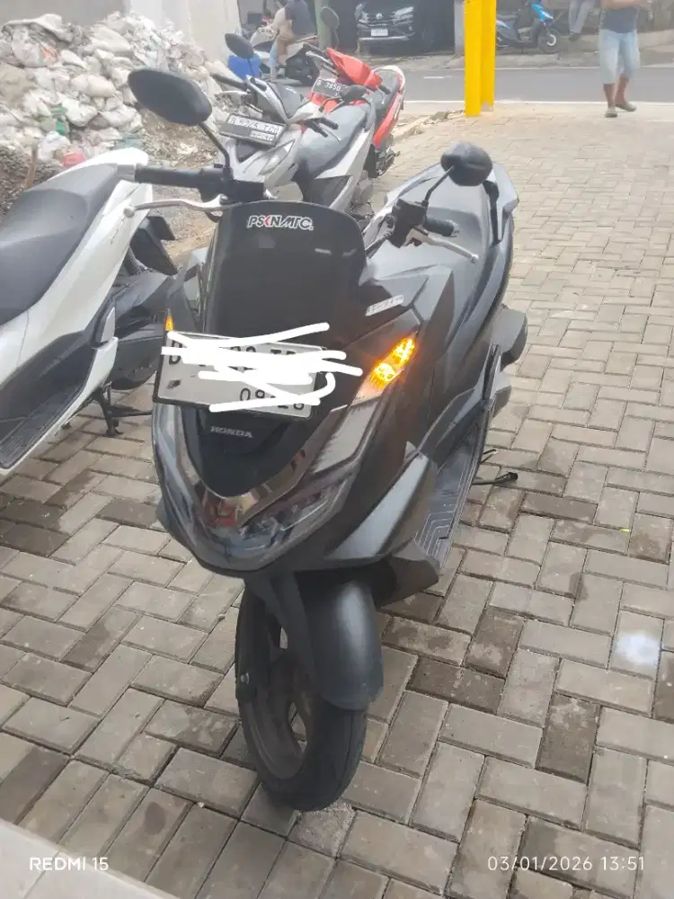 PCX ABS 160 2023 color : Black Doff