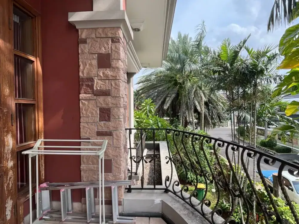 Rumah Mewah Full Furnished Di Perumahan Ekslusif Cibubur Jakarta
