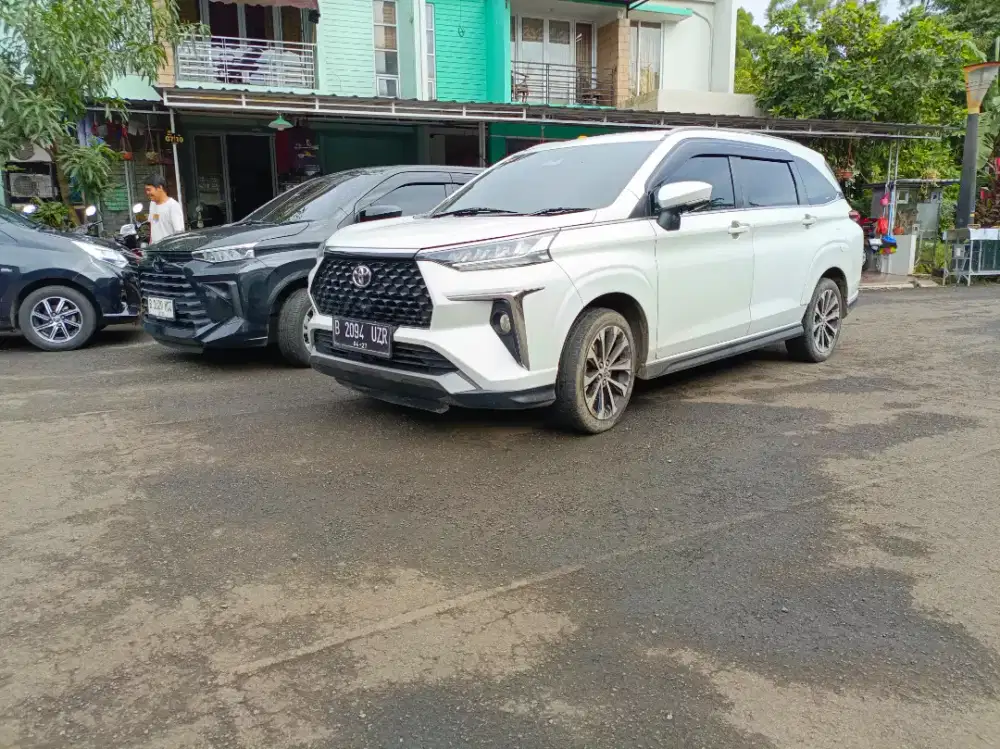 Rental mobil. Sewa mobil harian, mingguan & bulanan lepas kunci.