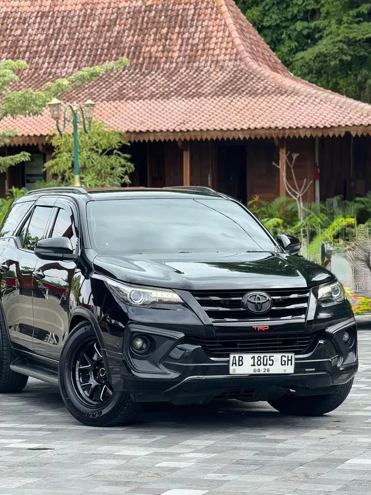 DP 40 JUTA (FORTUNER TRD 2018 MATIC