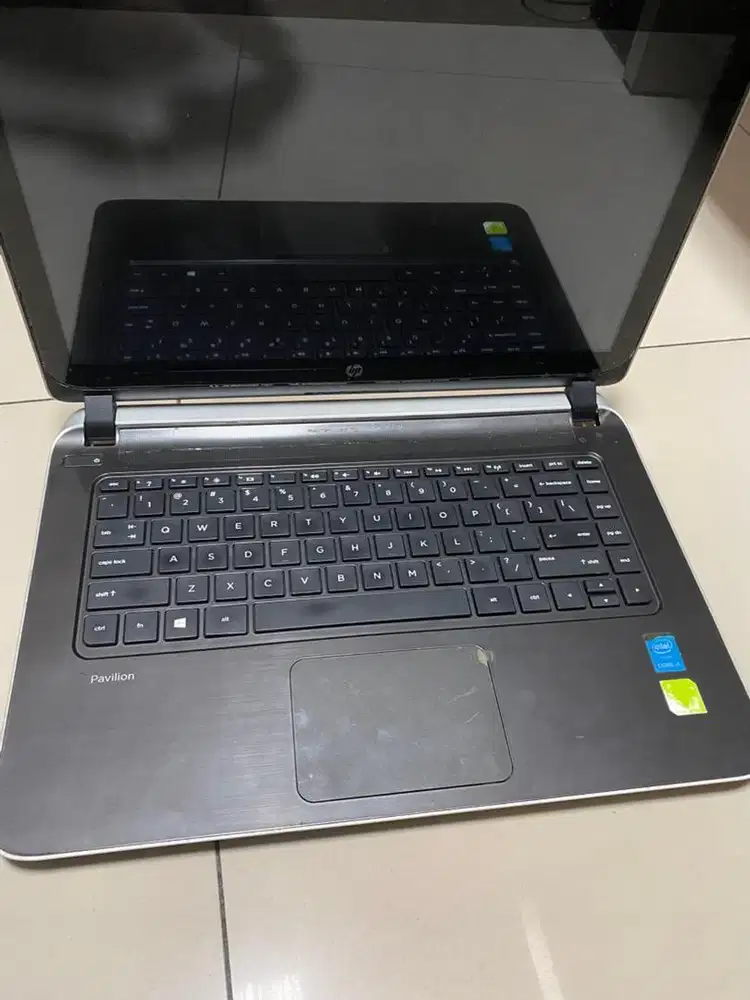 hp touchscreen i5 ada minus