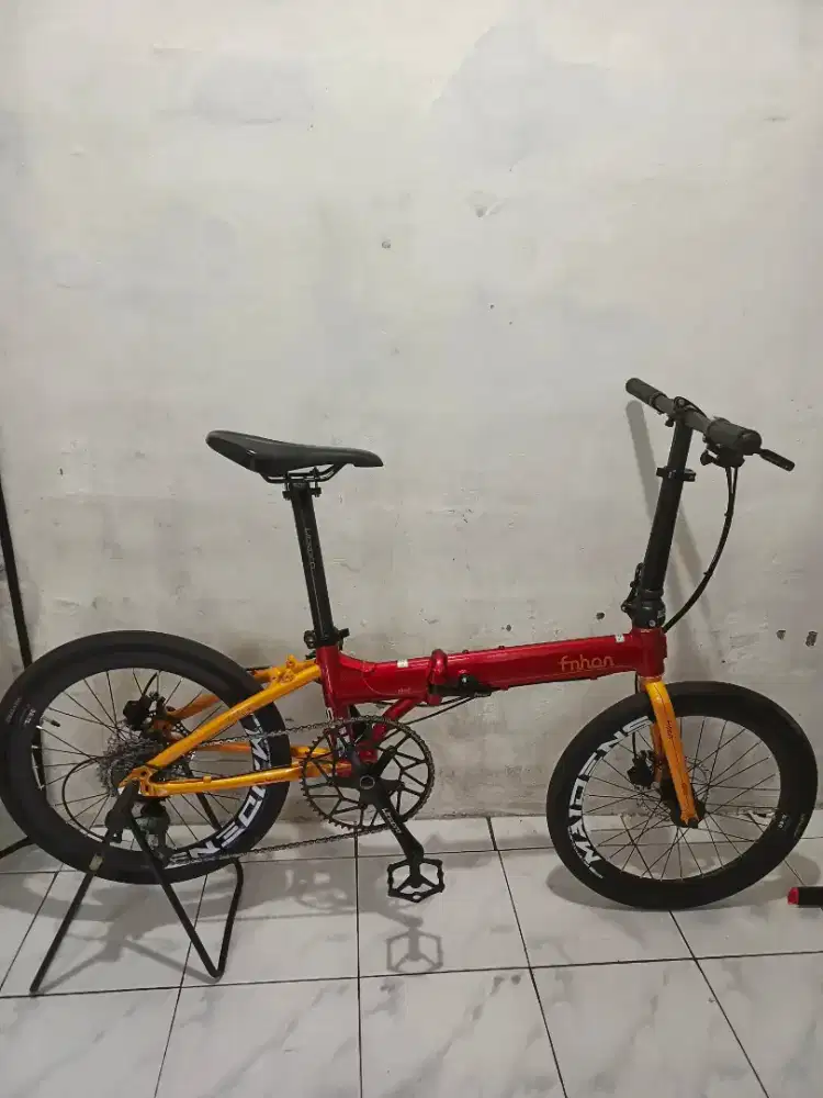 sepeda lipat fnhon blast likenew