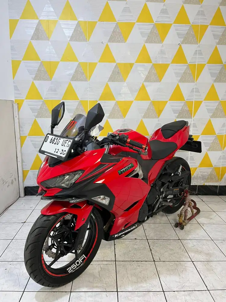 Kawasaki ninja 250 fi new 2019 antik