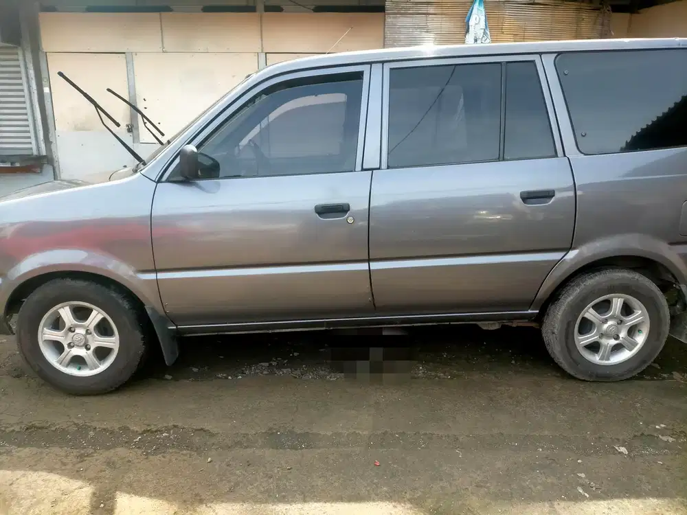 Toyota Kijang 1987 Bensin