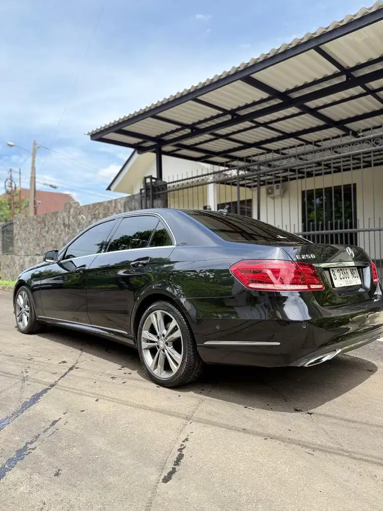 Mercedes-Benz E250 2014 Bensin