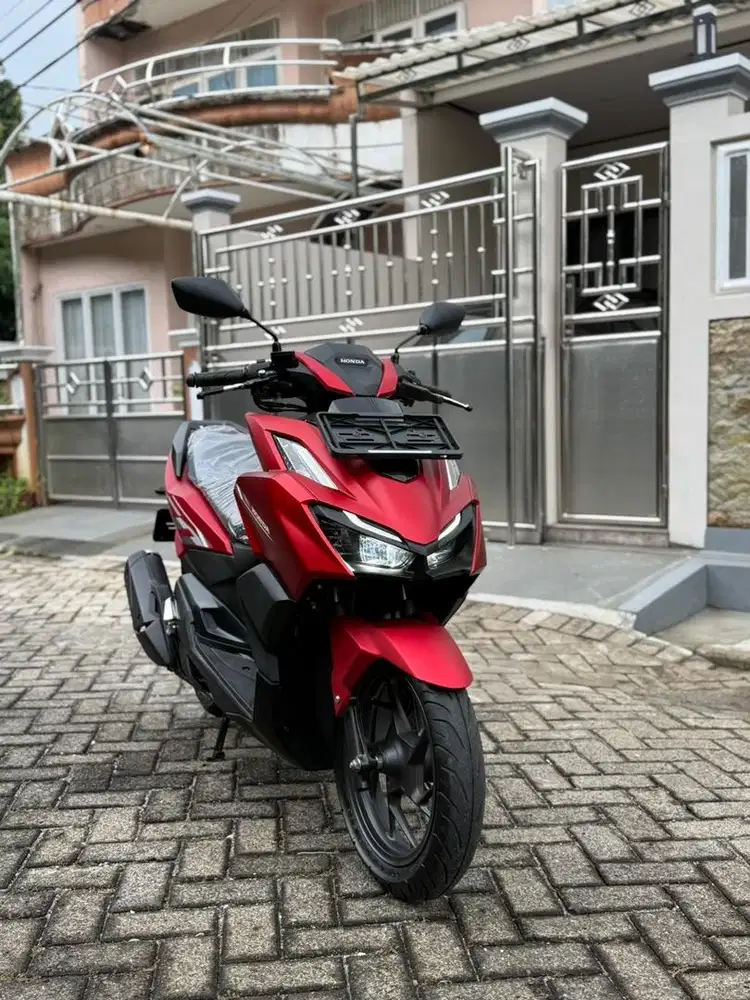 KM 2Rb‼️ Honda Vario 160 CBS Keyless Merah Sporty Tahun 2024