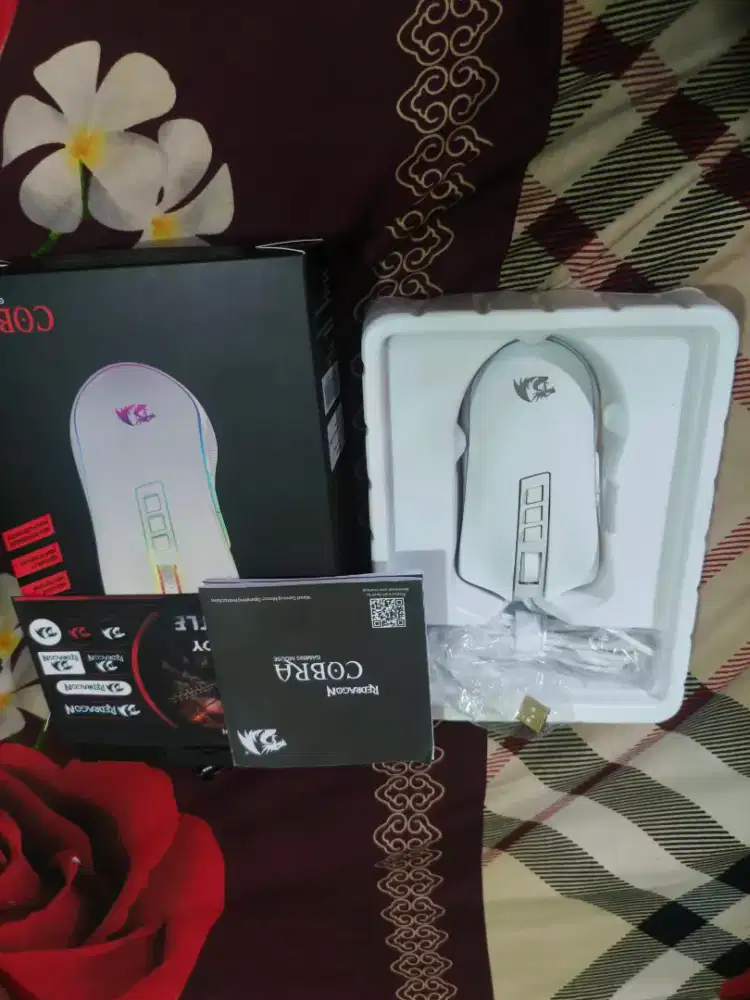 Redragon Gaming Mouse RGB COBRA WHITE - M711W