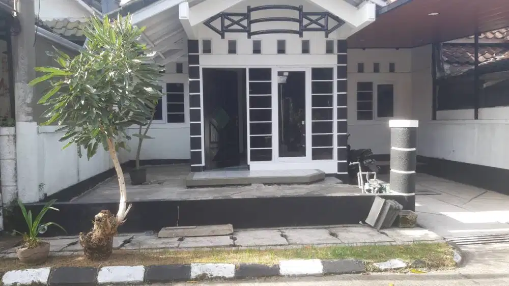 Disewakan Rumah  Perumahan Griya Caraka - Arcamanik -Cisaranten