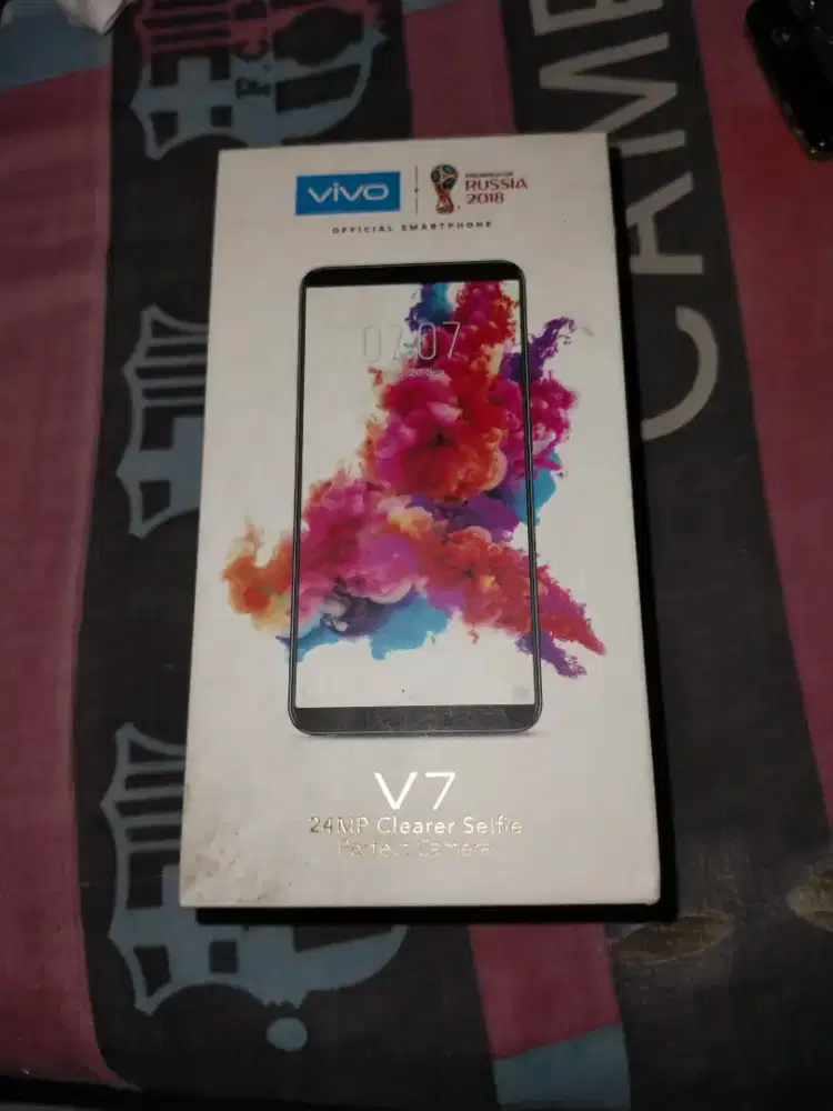 Vivo v7 (1718).