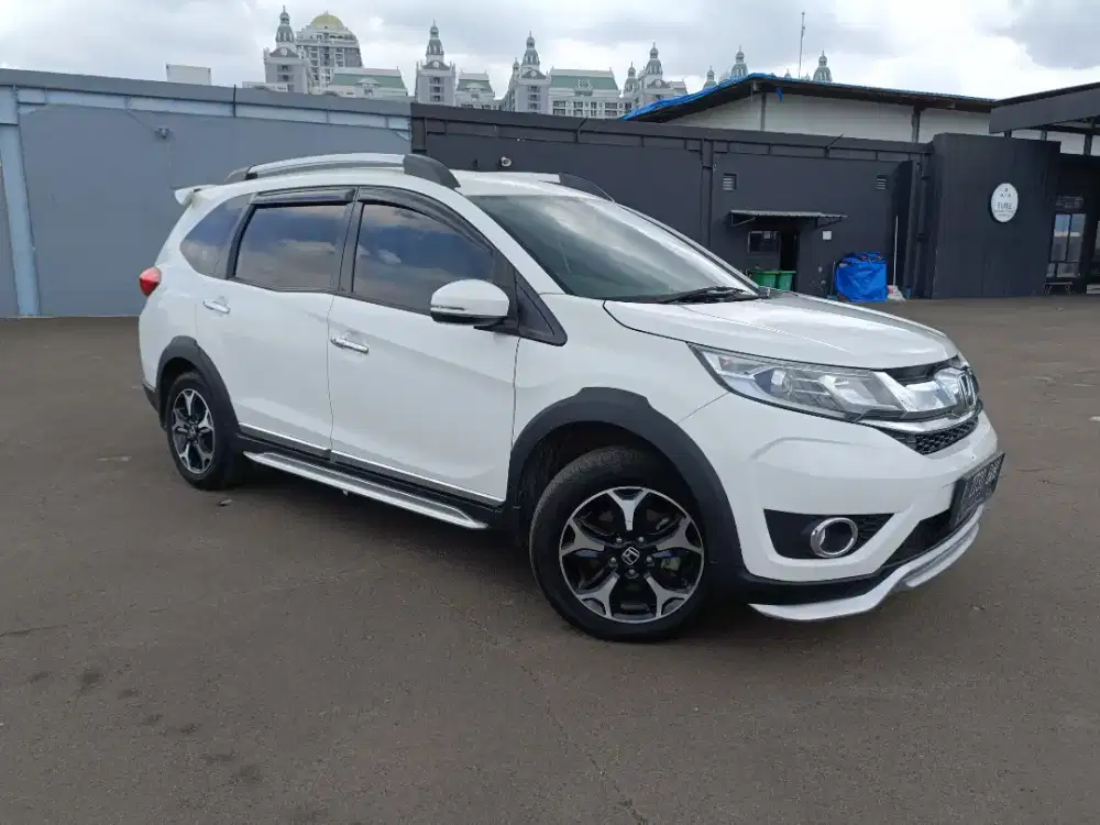 Honda BRV BR-V BR V 1.5 E CVT AT Putih NIK 2016 KM96rb