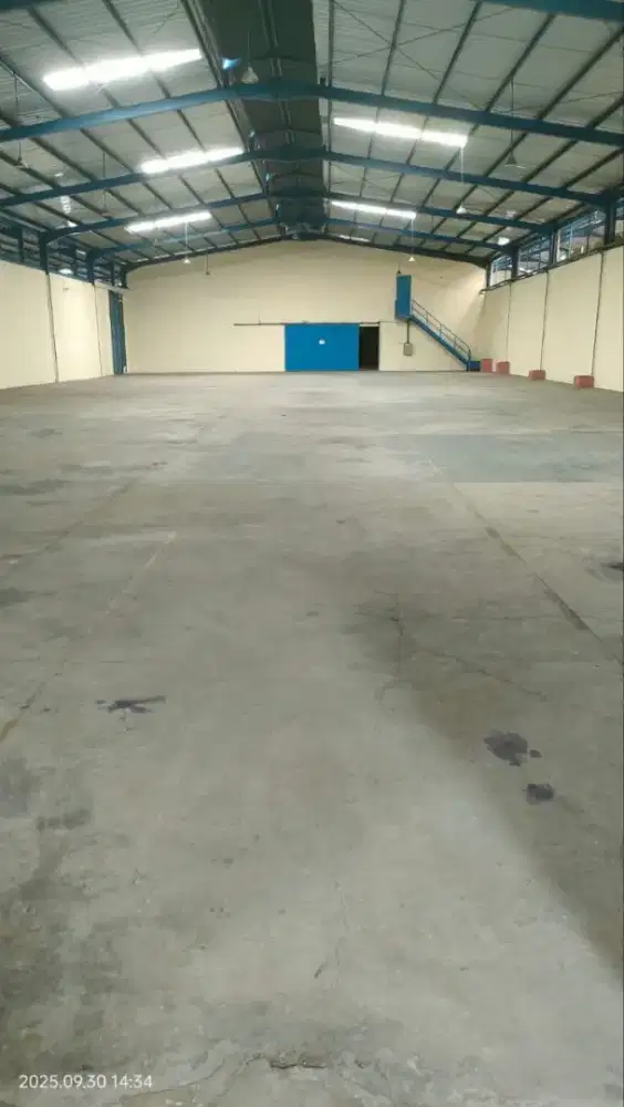 Gudang Luas 1000 m2 di Harapan Jaya, Bekasi Utara