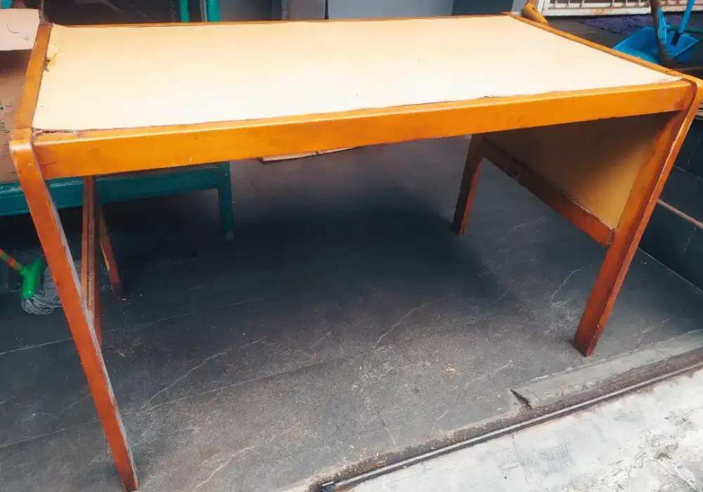 Jual meja ex potong bahan kain uk 120x65x75 murmer aja