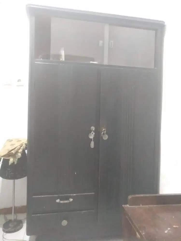 Lemari Jati Antik, Lawas