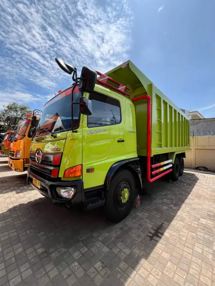 DUMP TRUK HINO 500 FM 280 JD 2022 TRONTON 6X4