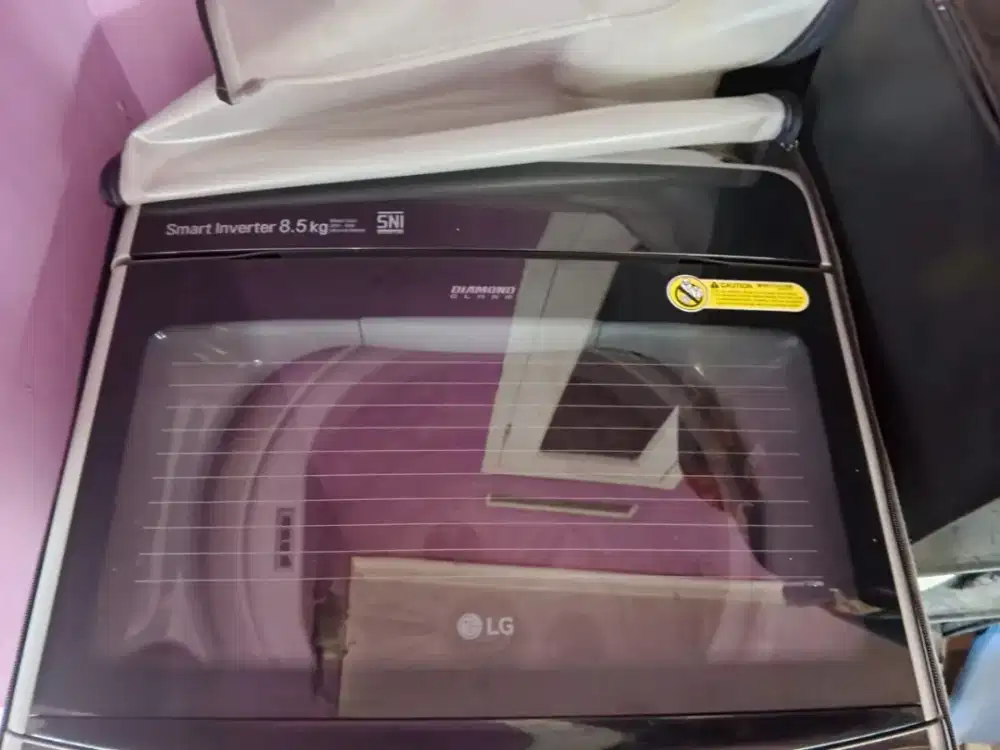 Di jual mesin cuci bekas - kaya masih baru