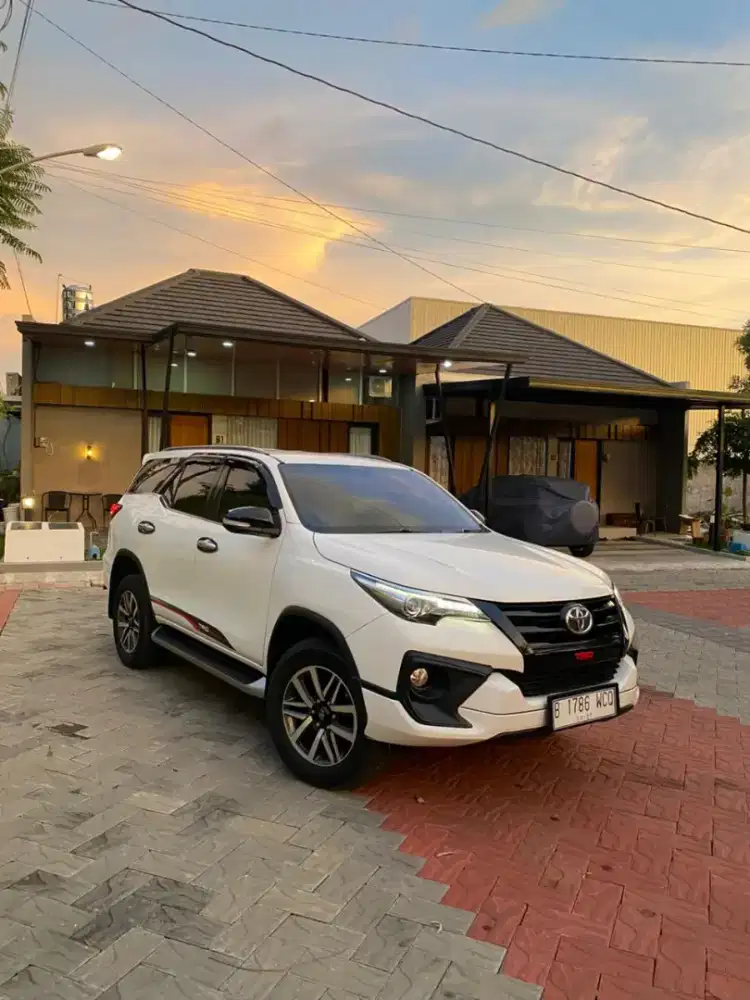 Toyota Fortuner vrz trd diesel matic