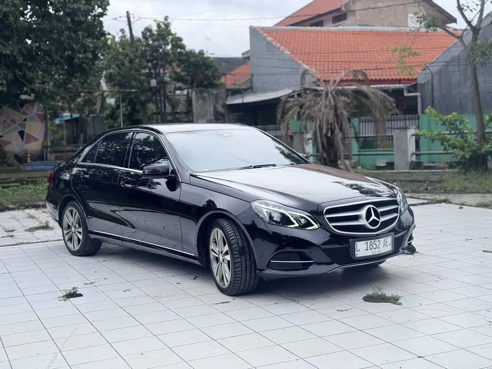 Mercedes Benz E250 AVG Matic 2014 W212