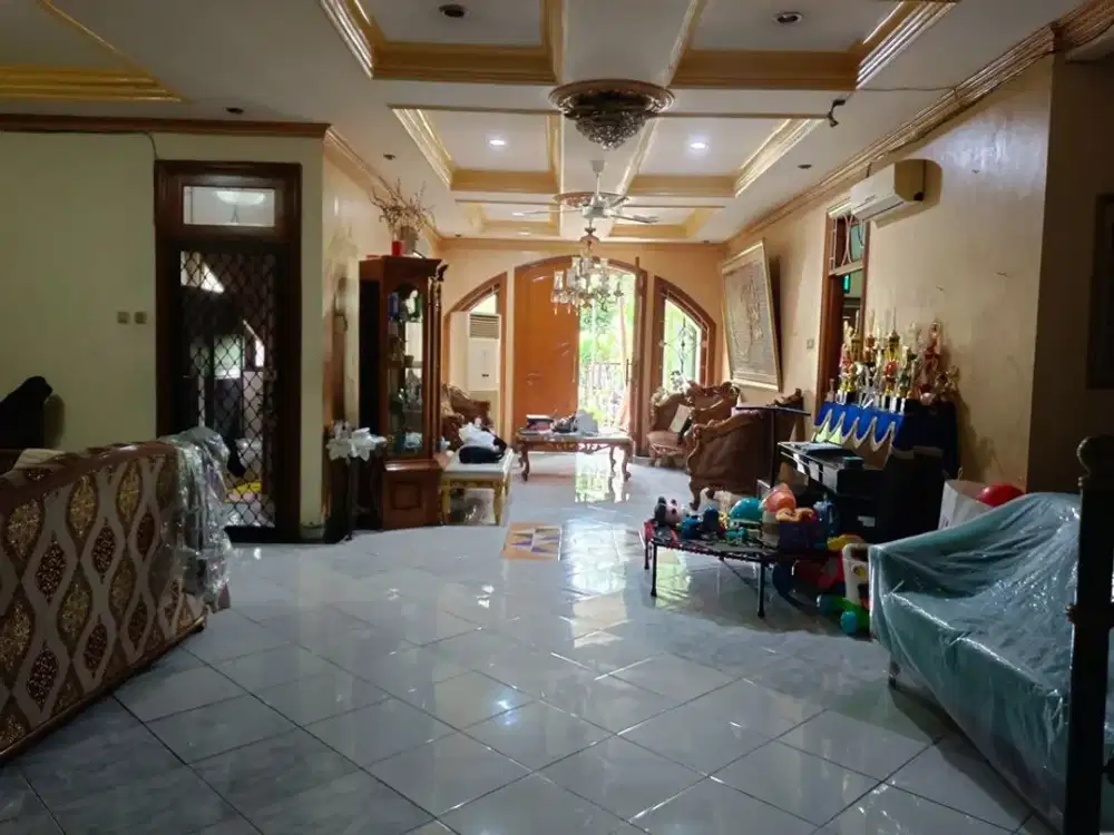 Rumah Cempaka Putih Tengah: 2 Lt, LT 378 m2, Termurah Jual Cepat BU Bagus