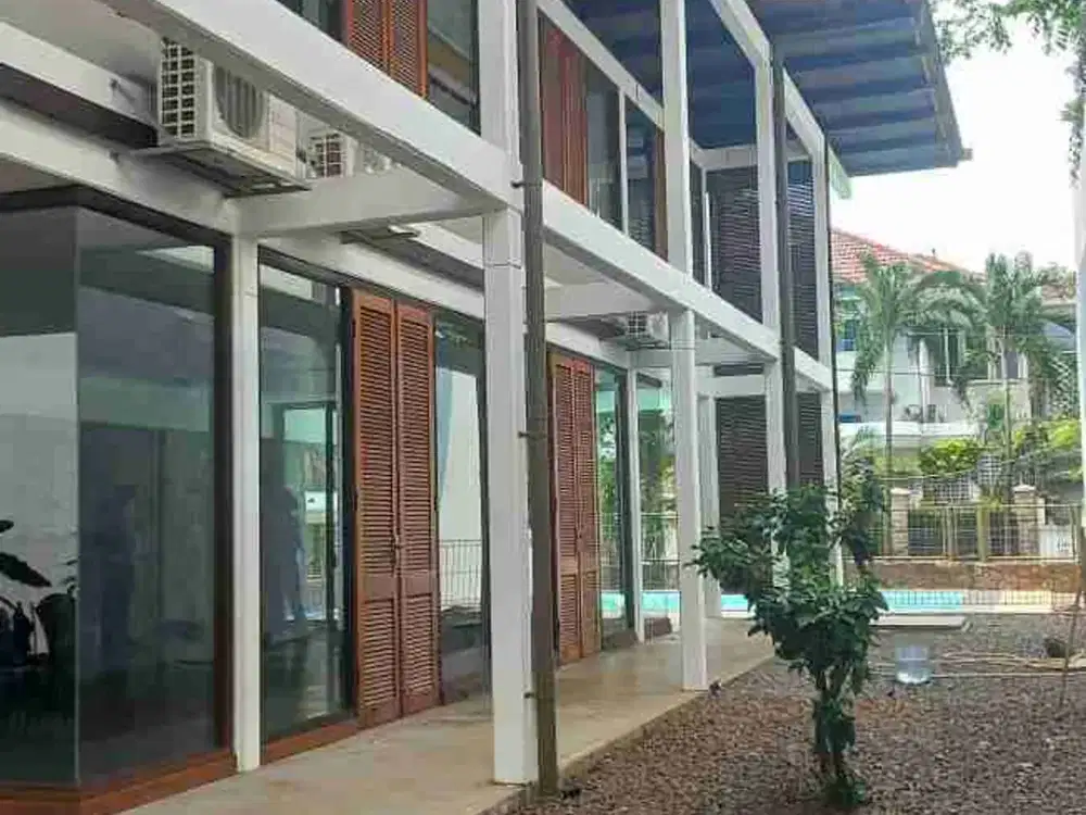 Disewakan rumah mewah di Permata Hijau Jakarta Selatan