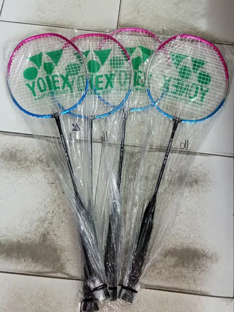 mainan anak raket badminton