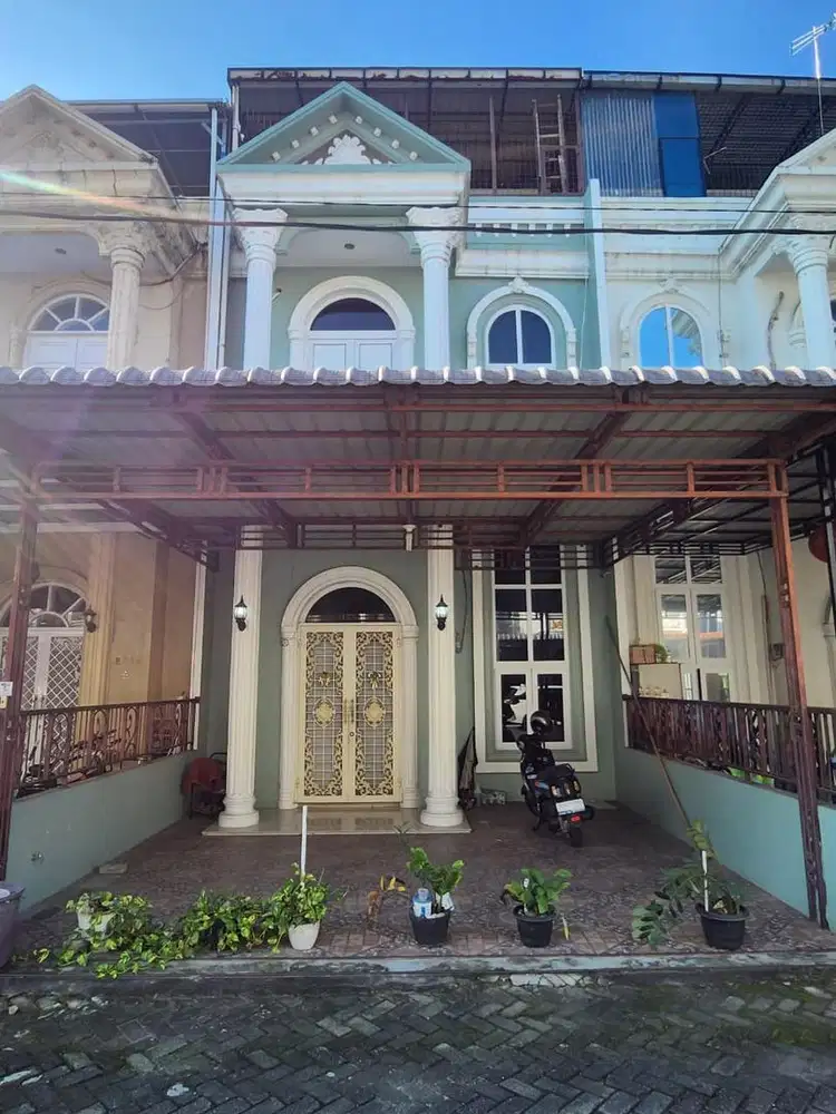 Rumah disewakan full perabot dalam komplek security 24 jam