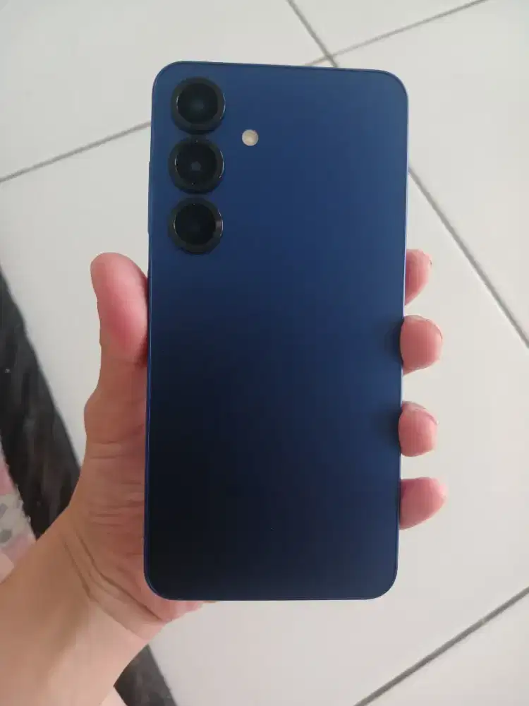 Samsung S25 Basic RAM 12/256 GB