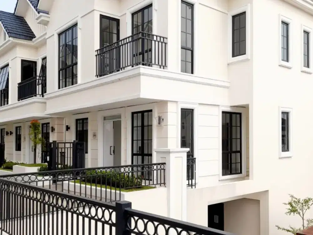 sewa rumah 3 lantai 4 kamar tidur di cikupa tangerang lavon swancity. dekat jalan tol, sekolah santa laurensia cikupa.