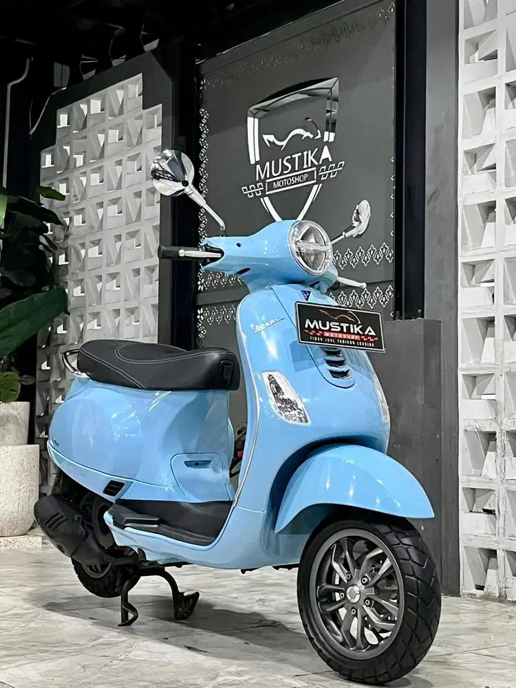 Istimewa OdO 6RB!!Vespa Lx125 iget th 2022 - Ayu Mustika