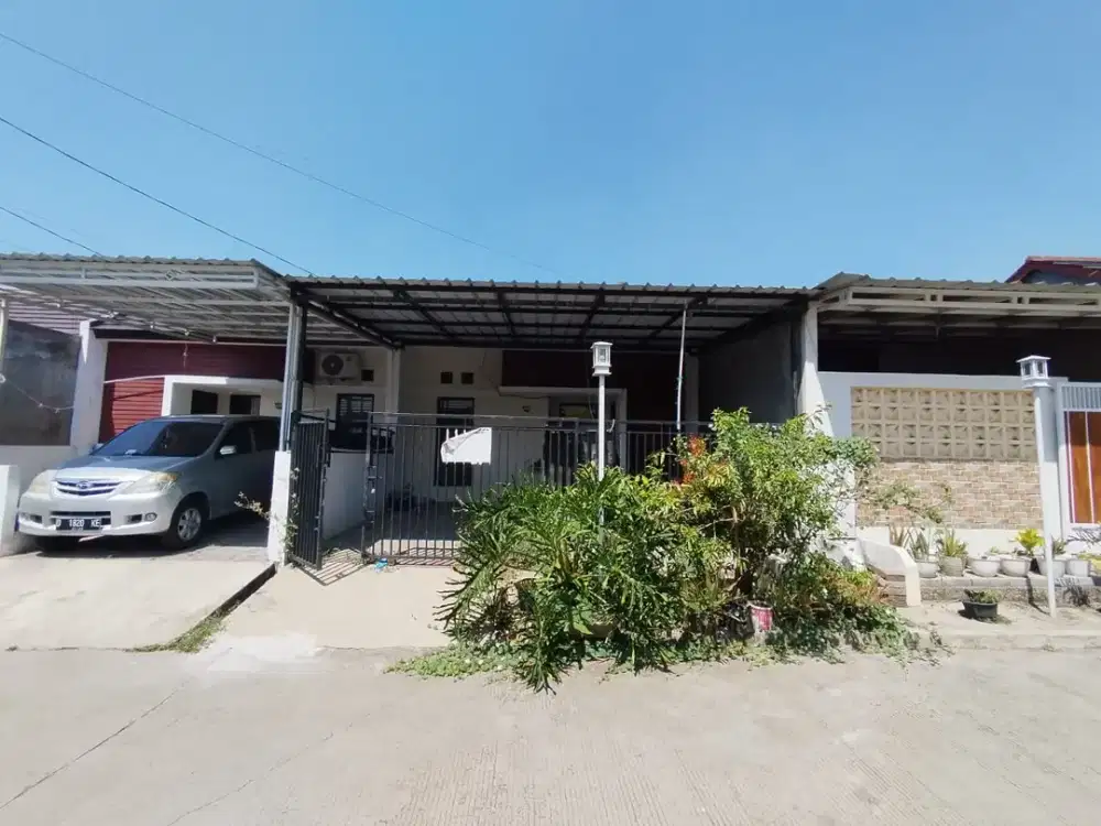 DILELANG SEGERA Rumah 1lantai SGM bagus murah di Taman Kopo Katapang