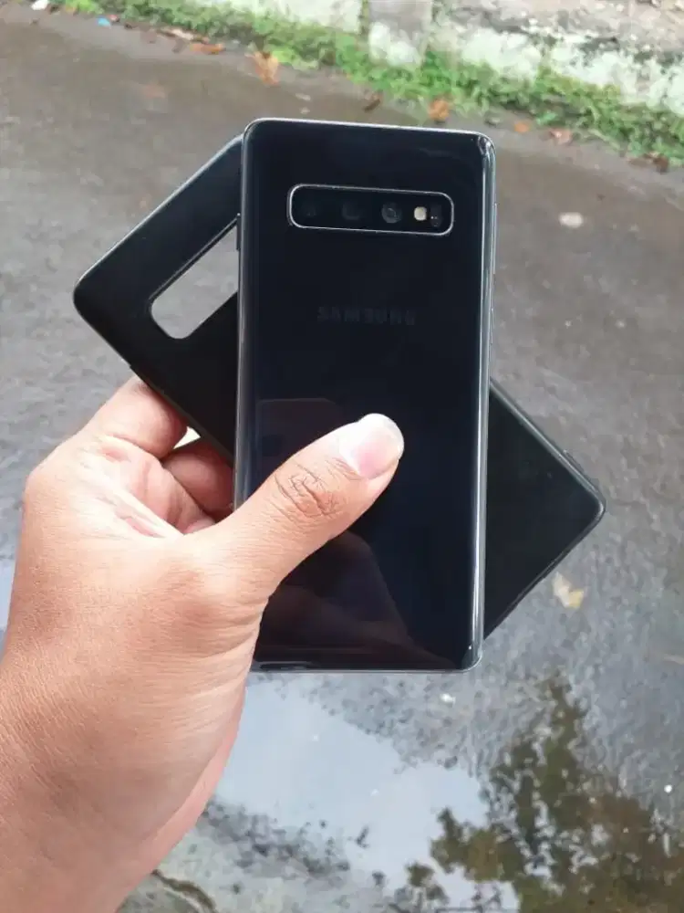 Samsung S10 8/128 NOminus mantaab Joss