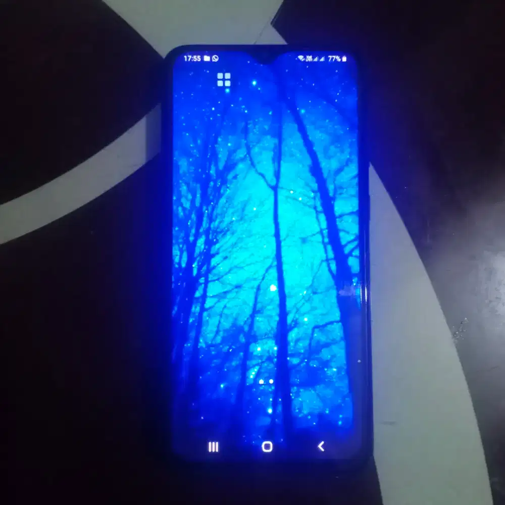 Hp Samsung M10 keadaan lumayan baik