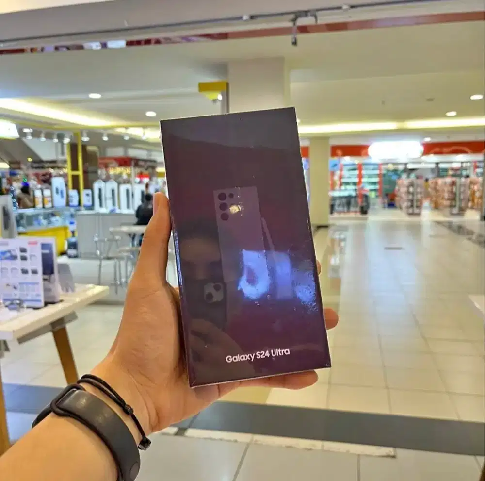 SAMSUNG S24 ULTRA 5G RAM 12 / 256 FREE HYDROGEL+CASE GARANSI RESMI 1TH