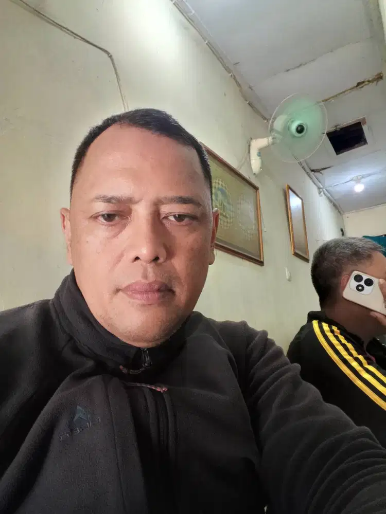 Mencari kerja yang halal