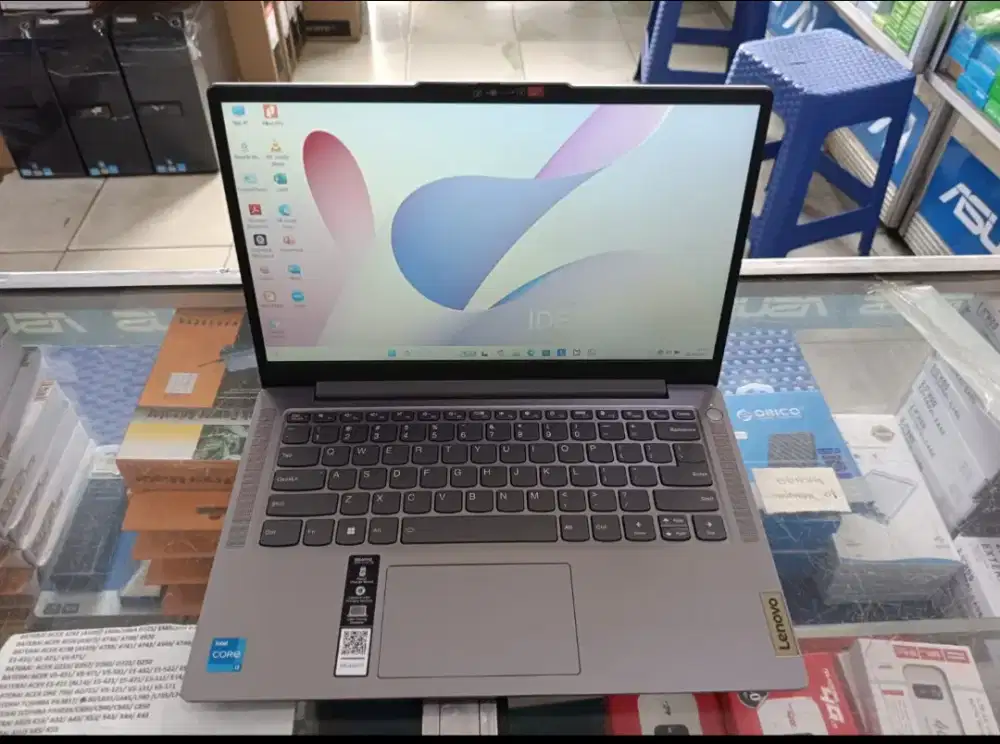 Laptop lenovo ideaoad slim3 82X6005PID i3-1315U