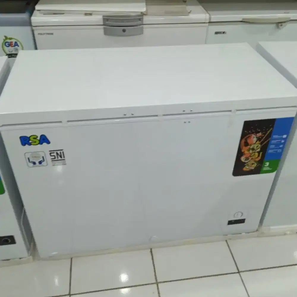 Dijual cepat freezer box