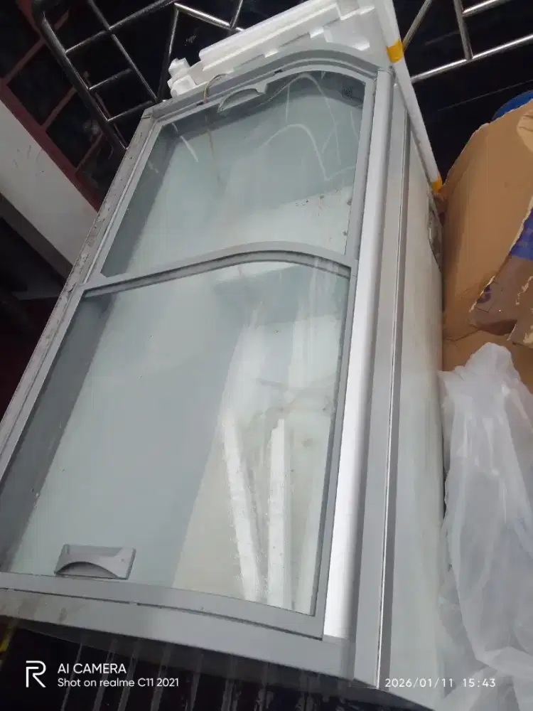 Di jual cepat prizer bok kaca sleding Gea 500L