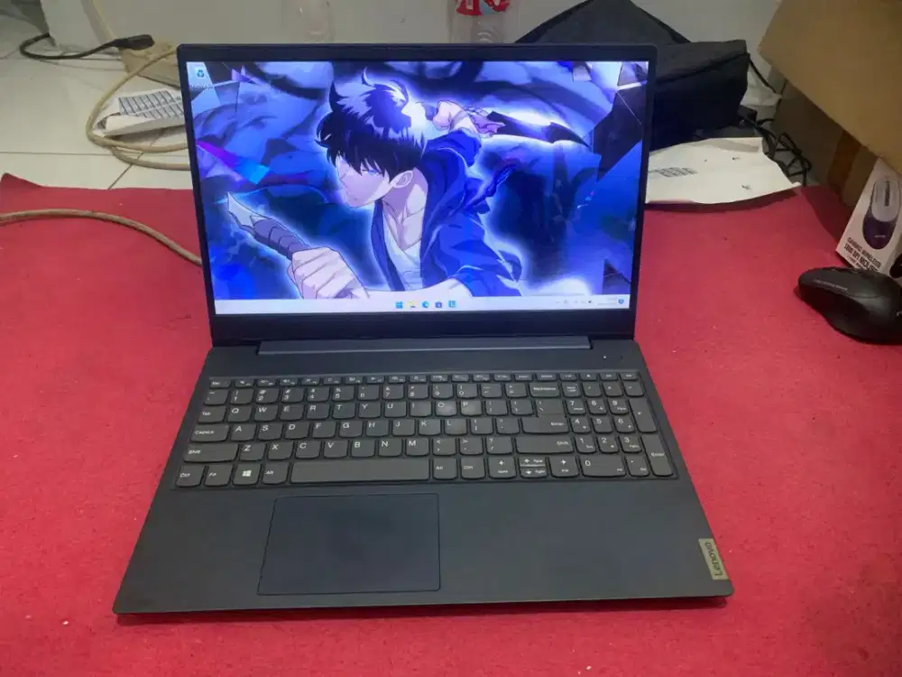 Lenovo ideapad s340 15iWL
Prosesor intel core i5-8265u