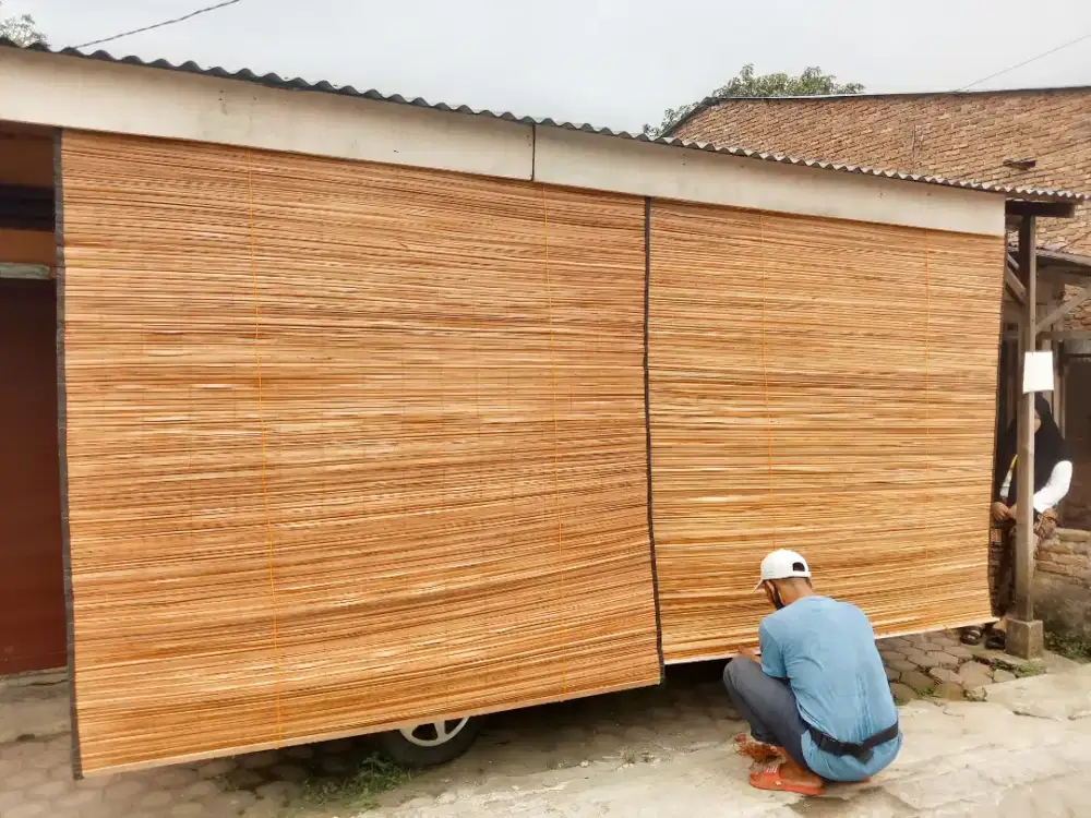 Pelindung panas dan hujan