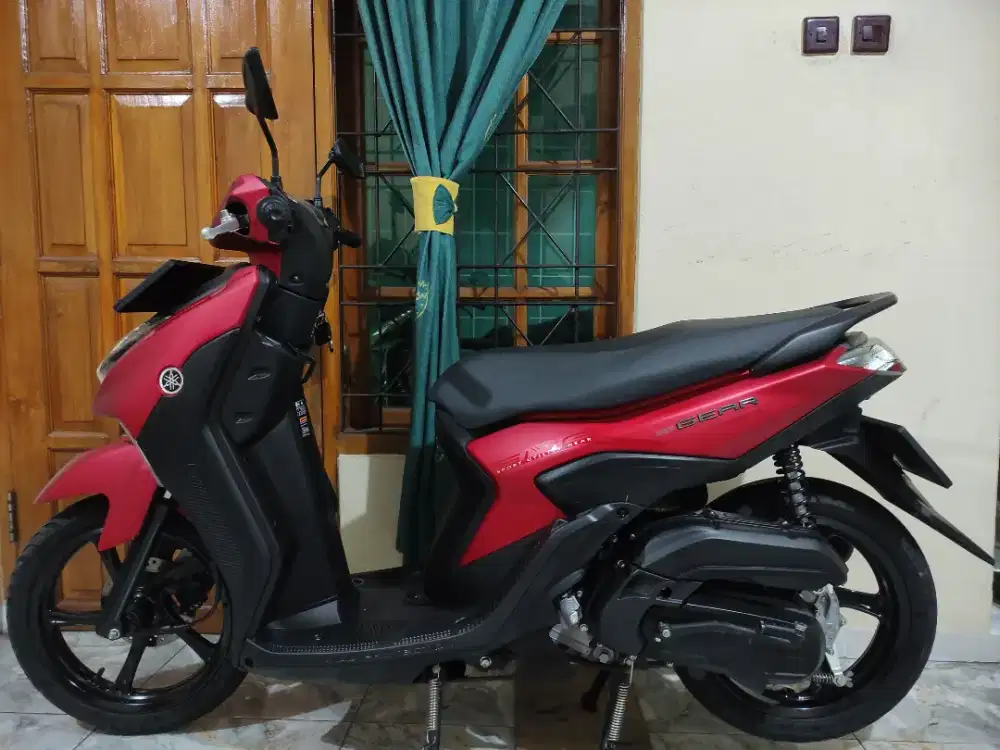 Persis Baru KM 500 Perak Mio Gear 125cc Super Mulus Ful Ori Jarang Ada