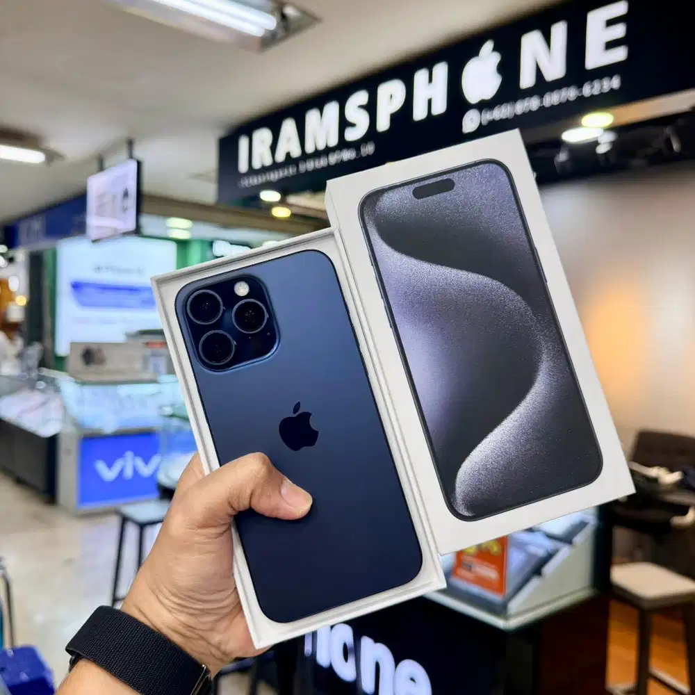iPhone 15 Pro Max 256Gb iBox bisa tukar tambah