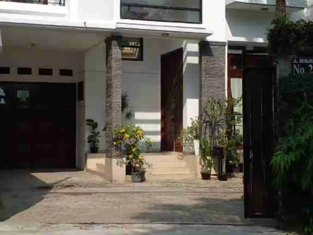 Jual Rumah Cilandak Jakarta Selatan