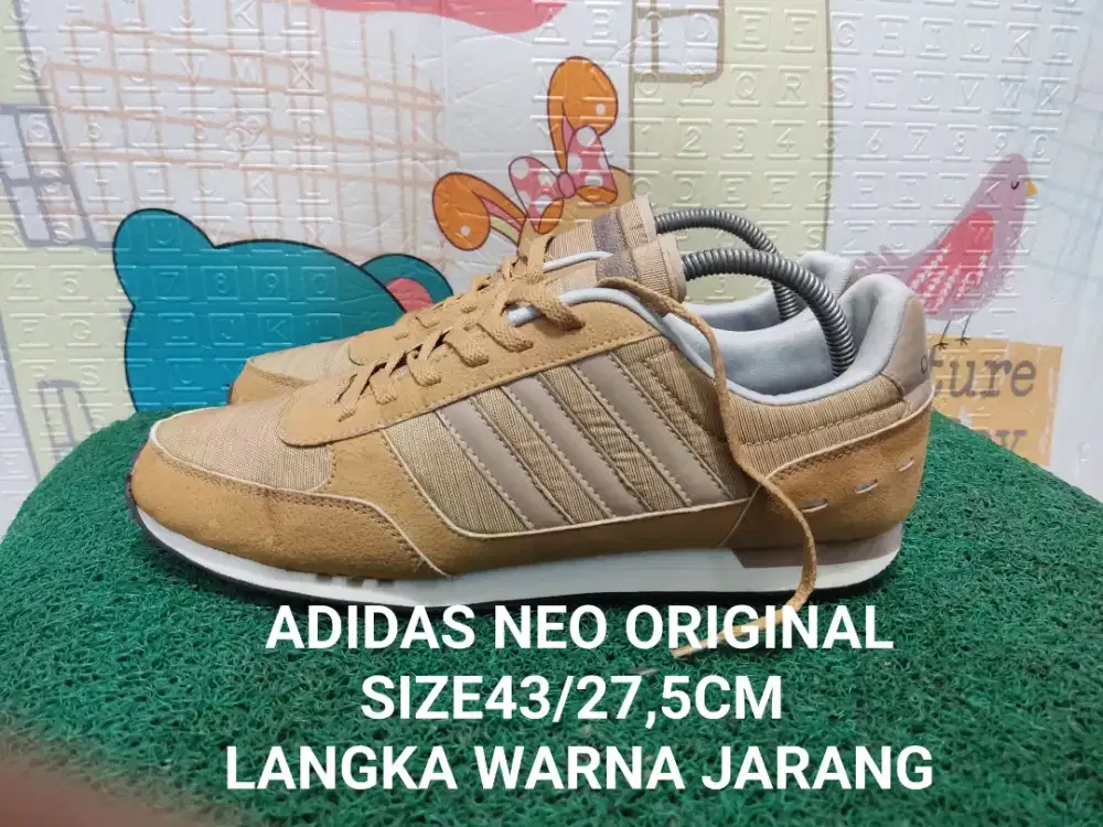 ADIDAS NEO CLASIC ORIGINAL size43(27,5cm)Kndisi ok99%asli BKN lokal/kw