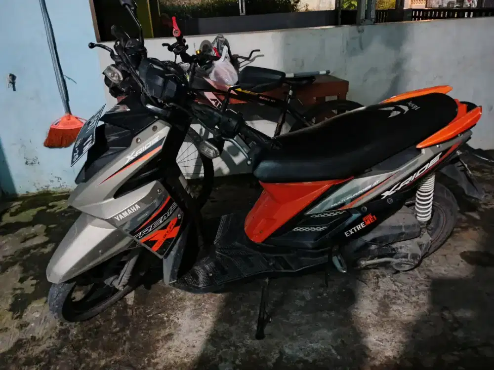 Dijual motor x ride bekas tahun 2016