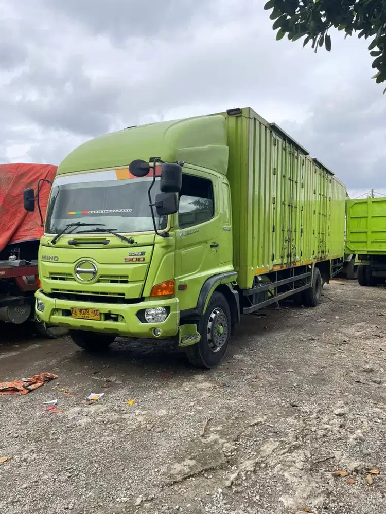 TRUK BOX HINO 500 FL 260 JW TAHUN 2022